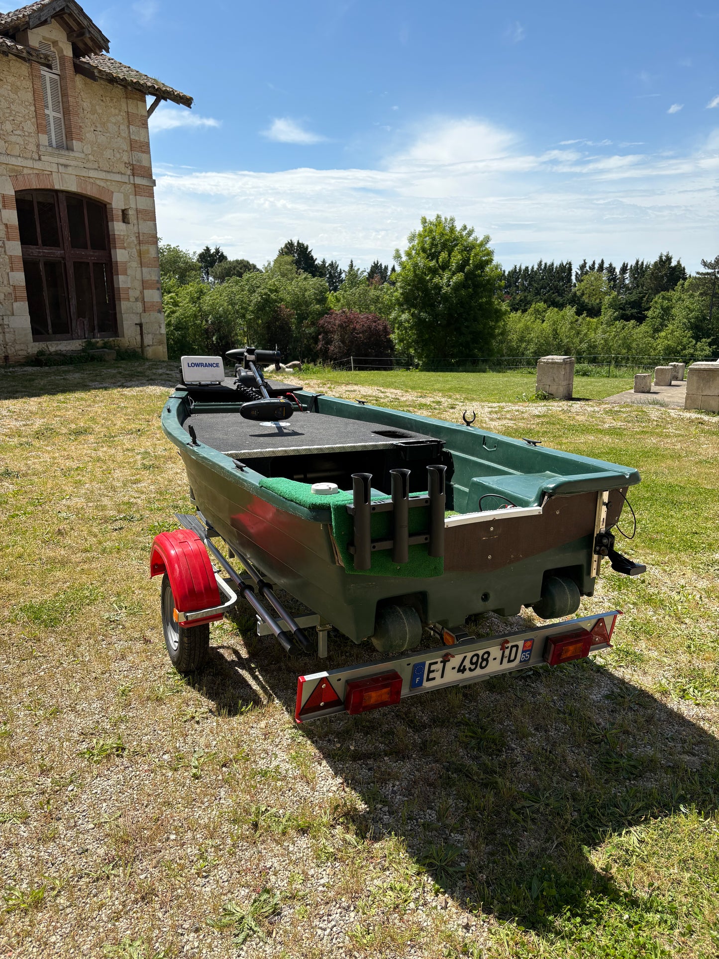 Barque Armor 320 pontée Bass Boat