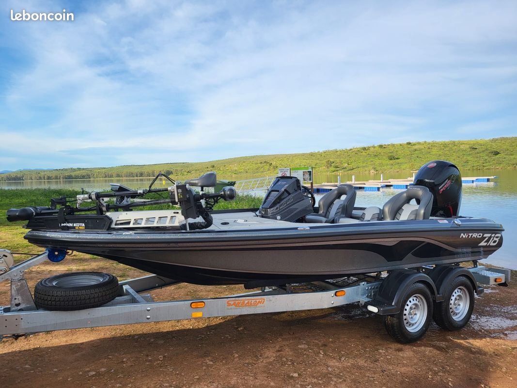 Nitro Z18 Bass Boat
